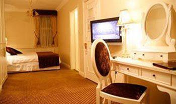 Hotel Dooly's Birr
