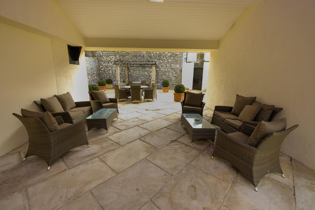 Dooly's 3* Birr